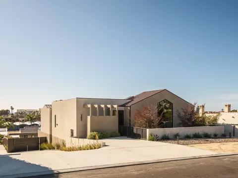 Exterior - 147 S Rios Ave, Solana Beach, CA 92075 photo 3 of 10