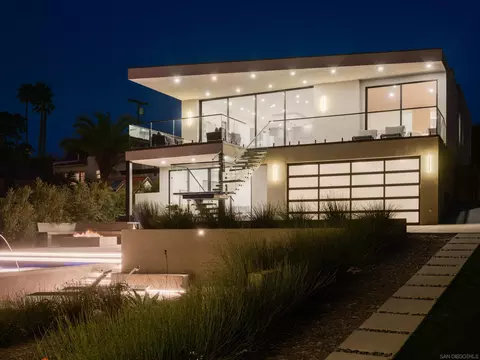 Exterior - 147 S Rios Ave, Solana Beach, CA 92075 photo 2 of 10