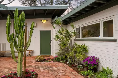 Exterior - 2165 Balboa Ave, Del Mar, CA 92014 photo 7 of 14