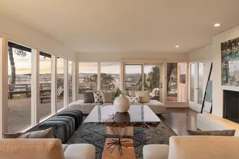 Living - 2165 Balboa Ave, Del Mar, CA 92014 photo 4 of 9