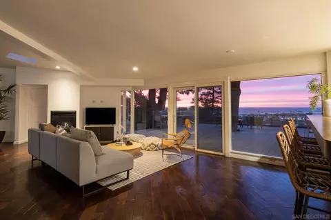 Living - 2165 Balboa Ave, Del Mar, CA 92014 photo 8 of 9