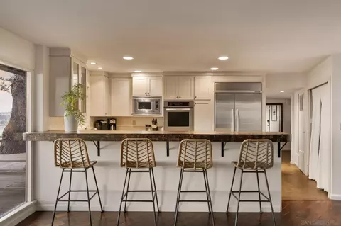 Kitchen - 2165 Balboa Ave, Del Mar, CA 92014 photo 2 of 6
