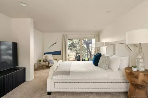 Bedroom - 2165 Balboa Ave, Del Mar, CA 92014 photo 2 of 8