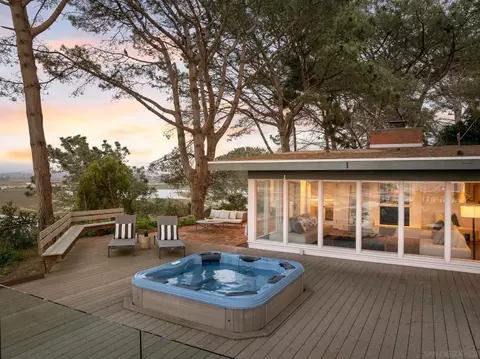 Exterior - 2165 Balboa Ave, Del Mar, CA 92014 photo 11 of 14