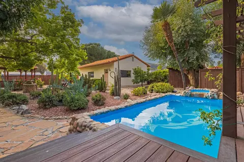 Exterior - 23540 Oriente Way, Ramona, CA 92065 photo 10 of 23