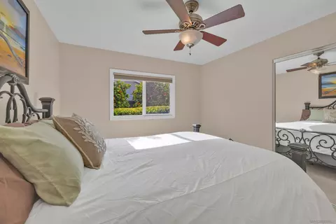 Bedroom - 23540 Oriente Way, Ramona, CA 92065 photo 4 of 6