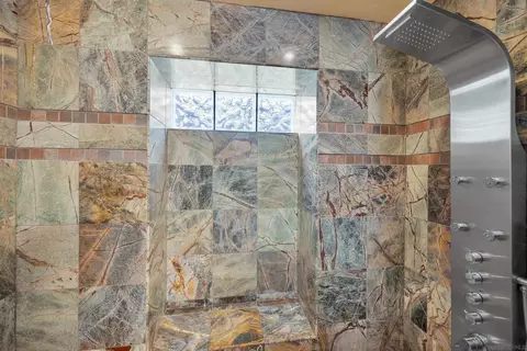Bath - 23540 Oriente Way, Ramona, CA 92065 photo 2 of 4