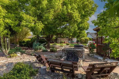 Exterior - 23540 Oriente Way, Ramona, CA 92065 photo 12 of 23