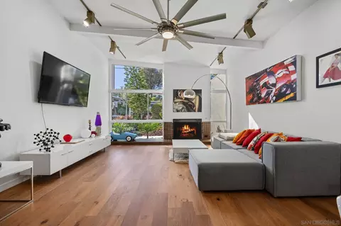 Living - 3129 Bremerton Pl, La Jolla, CA 92037 photo 1 of 4
