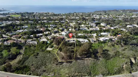 View/Area - 3129 Bremerton Pl, La Jolla, CA 92037 photo 2 of 5