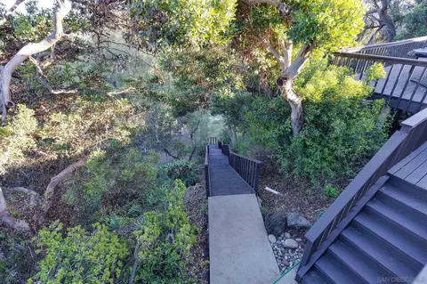 Exterior - 3129 Bremerton Pl, La Jolla, CA 92037 photo 5 of 8