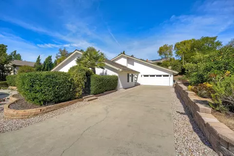 Exterior - 17240 Cuvee Ct, Poway, CA 92064 photo 2 of 12