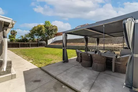 465 Parkbrook St, Spring Valley, CA 91977 photo 40