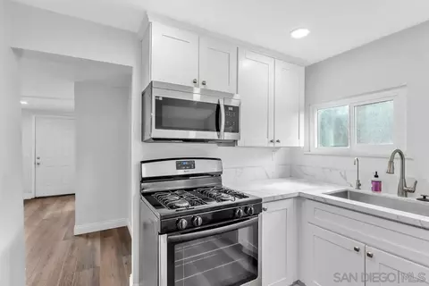 Kitchen - 1222-24 Willowside Ter, Alpine, CA 91901 photo 2 of 4