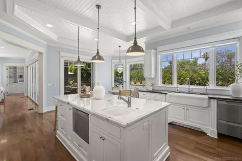 Other - 740 Coronado Ave, Coronado, CA 92118 photo 15 of 47