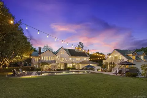 17307 Calle Mayor, Rancho Santa Fe, CA 92067