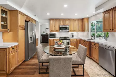 Kitchen - 14922 Derringer Rd, Poway, CA 92064 photo 5 of 5