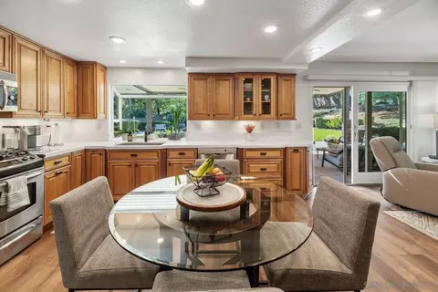 Kitchen - 14922 Derringer Rd, Poway, CA 92064 photo 3 of 5