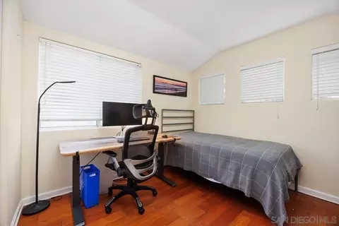 Bedroom - 1607 Via Otano, Oceanside, CA 92056 photo 5 of 6