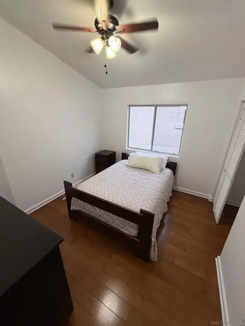 Bedroom - 1607 Via Otano, Oceanside, CA 92056 photo 6 of 6