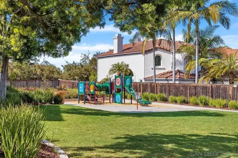 Exterior - 1607 Via Otano, Oceanside, CA 92056 photo 5 of 5