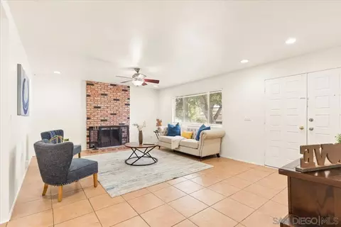 Living - 12448 Ridgeton Dr, Lakeside, CA 92040 photo 1 of 3