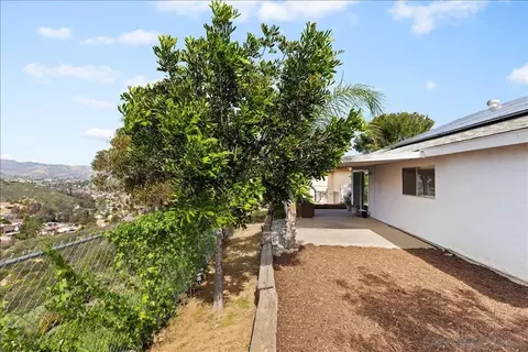 Exterior - 12448 Ridgeton Dr, Lakeside, CA 92040 photo 6 of 11