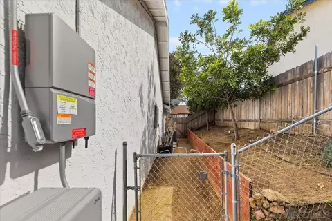 Exterior - 12448 Ridgeton Dr, Lakeside, CA 92040 photo 9 of 11