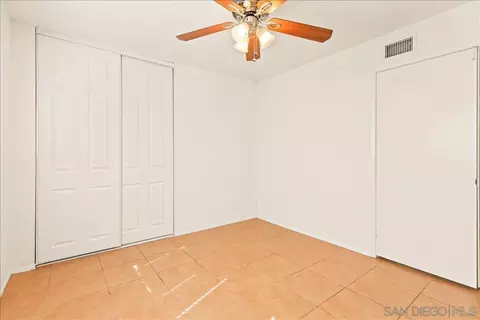 Bedroom - 12448 Ridgeton Dr, Lakeside, CA 92040 photo 6 of 10