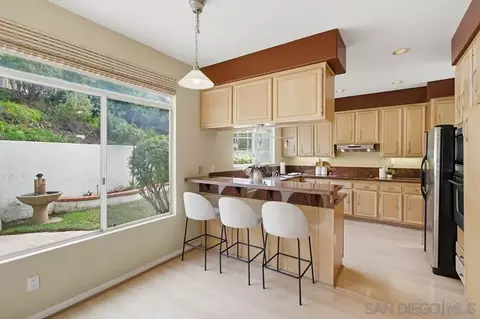 Kitchen - 1547 Caminito Solidago, La Jolla, CA 92037 photo 1 of 4