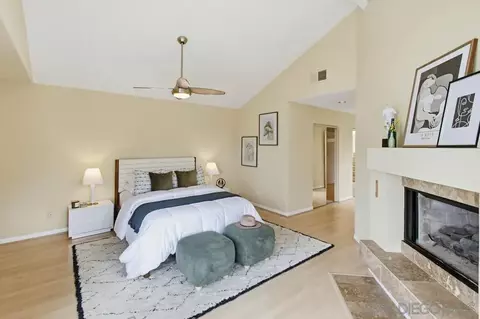 Bedroom - 1547 Caminito Solidago, La Jolla, CA 92037 photo 4 of 8