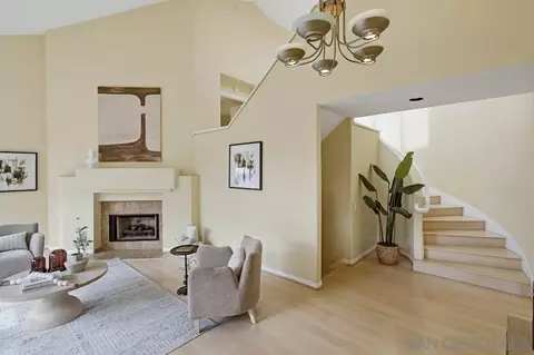 Living - 1547 Caminito Solidago, La Jolla, CA 92037 photo 1 of 5