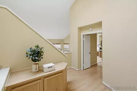 Entry Way - 1547 Caminito Solidago, La Jolla, CA 92037 photo 3 of 4