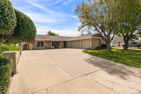 2910 Shadow Canyon Cir, Norco, CA 92860
