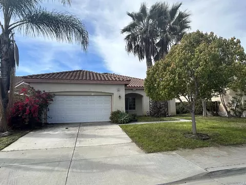 505 Portico Dr, Oceanside, CA 92058