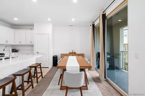 Dining - 1549 Fig Tree Way, Oceanside, CA 92056 photo 1 of 1
