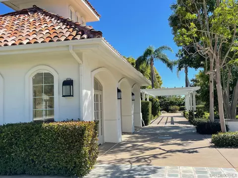 Exterior - 2434 Ridgegate Row, La Jolla, CA 92037 photo 12 of 14