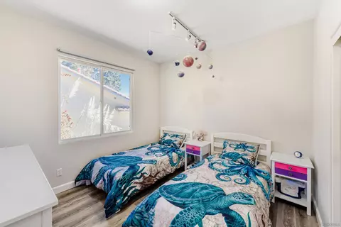 Bedroom - 2434 Ridgegate Row, La Jolla, CA 92037 photo 3 of 5