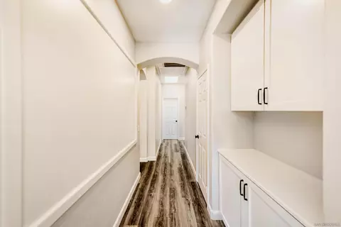 Entry Way - 2434 Ridgegate Row, La Jolla, CA 92037 photo 3 of 4