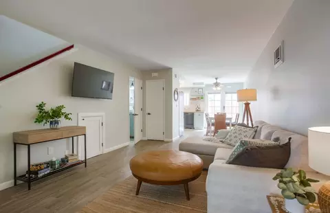 3466 Thunder Dr, Oceanside, CA 92056