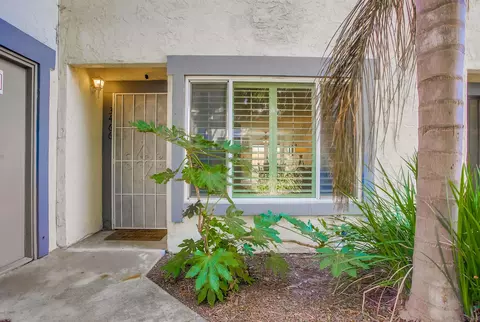 Exterior - 3466 Thunder Dr, Oceanside, CA 92056 photo 5 of 6