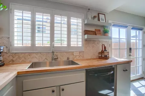 Kitchen - 3466 Thunder Dr, Oceanside, CA 92056 photo 5 of 5
