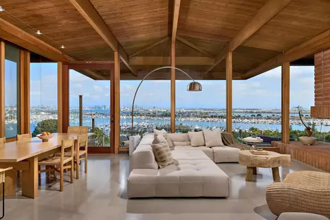 3016 Rogers St, San Diego, CA 92106