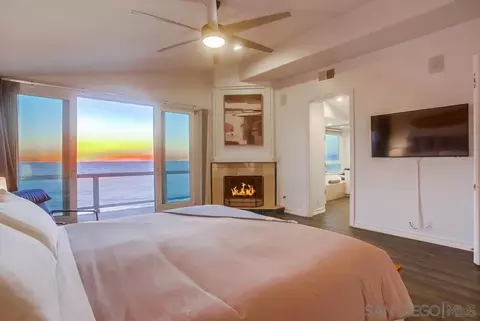 Bedroom - 510 Neptune, Encinitas, CA 92024 photo 1 of 7