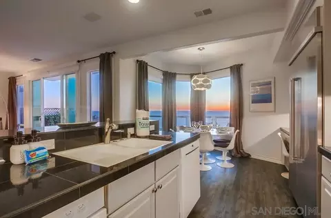Kitchen - 510 Neptune, Encinitas, CA 92024 photo 4 of 6
