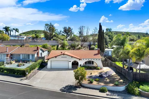 12435 Old Pomerado Rd, Poway, CA 92064 photo 4