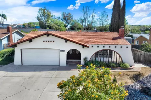 12435 Old Pomerado Rd, Poway, CA 92064 photo 2
