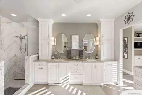 Bath - 506 S Pacific St, Oceanside, CA 92054 photo 3 of 5