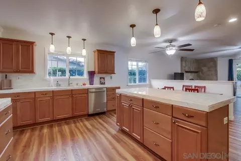 Kitchen - 10520 El Nopal, Santee, CA 92071 photo 2 of 3