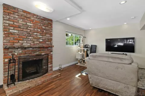 9545 Chestnut St, Spring Valley, CA 91977 photo 23